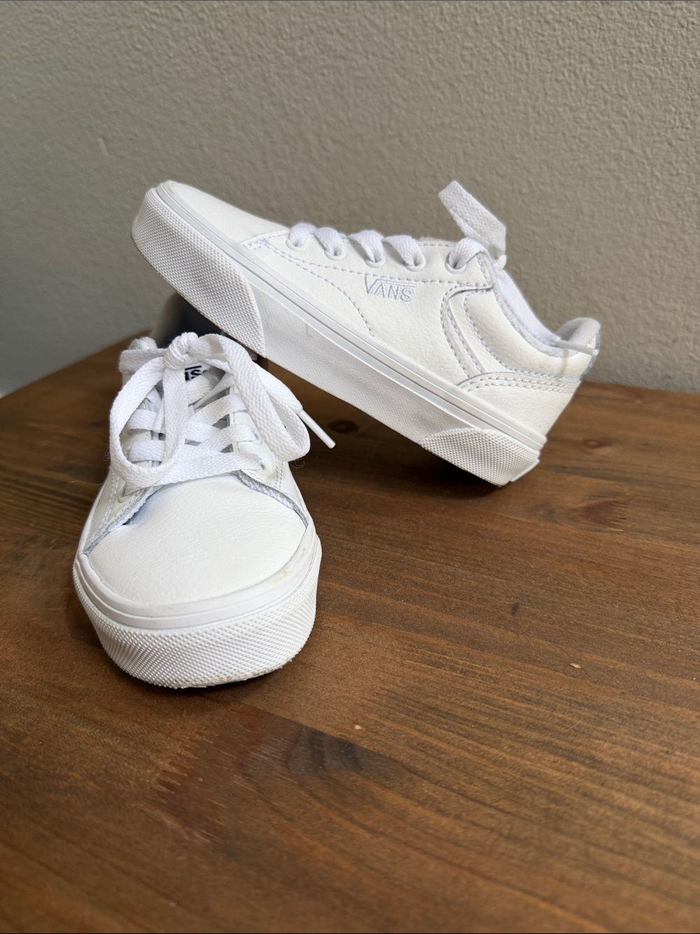 Vans Kids White Low-Top Lace-Up Sneakers